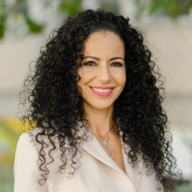 picture of Claudia Yehia-Alaeddin